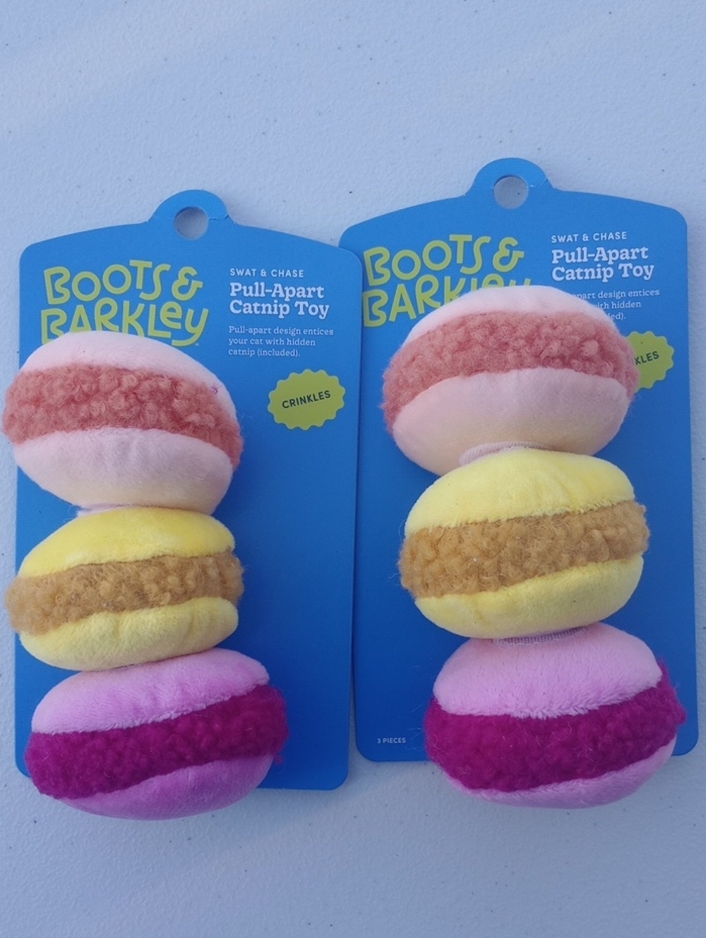 New Boots And Barkley Swat And Chase Pull-A-Part Catnip Toy Includes Two